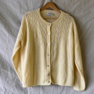 Vintage Butter Cream Cardigan